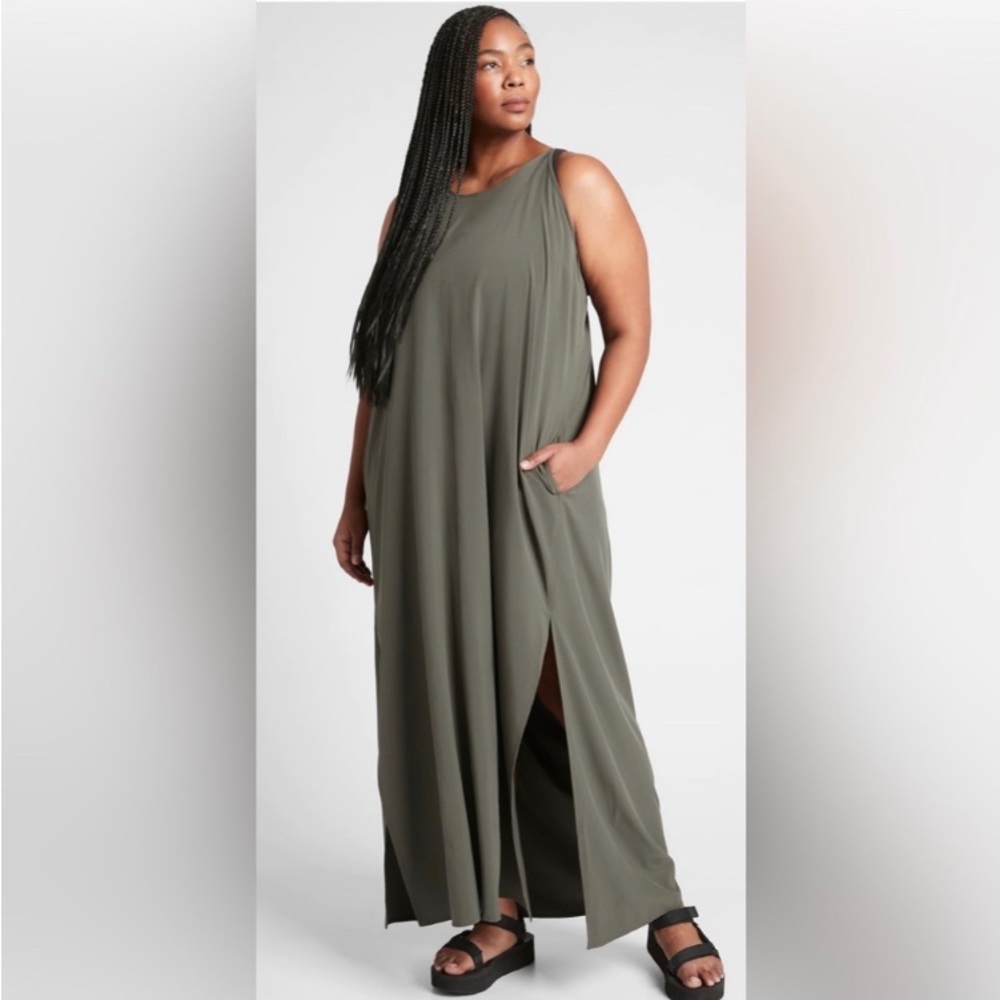 Athleta Hayes Pleated Maxi Dress Green Large Summer Spaghetti Strap Maxi